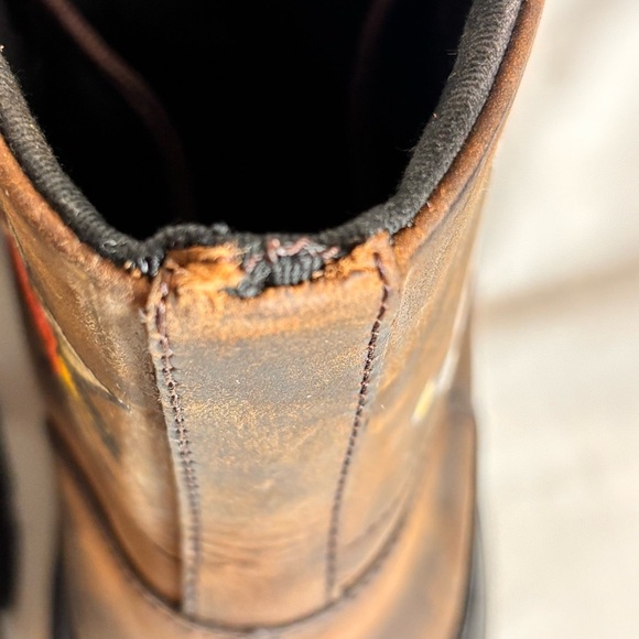 *RARE* DR MARTENS Sz 9 Tattoo Decals Combs Leather Combat Style Boots - Picture 12 of 15